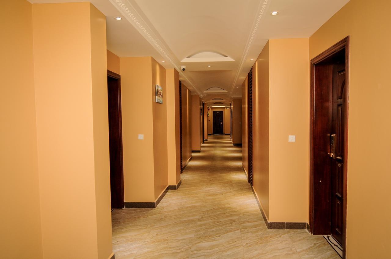Russell Hotel 坎帕拉 外观 照片