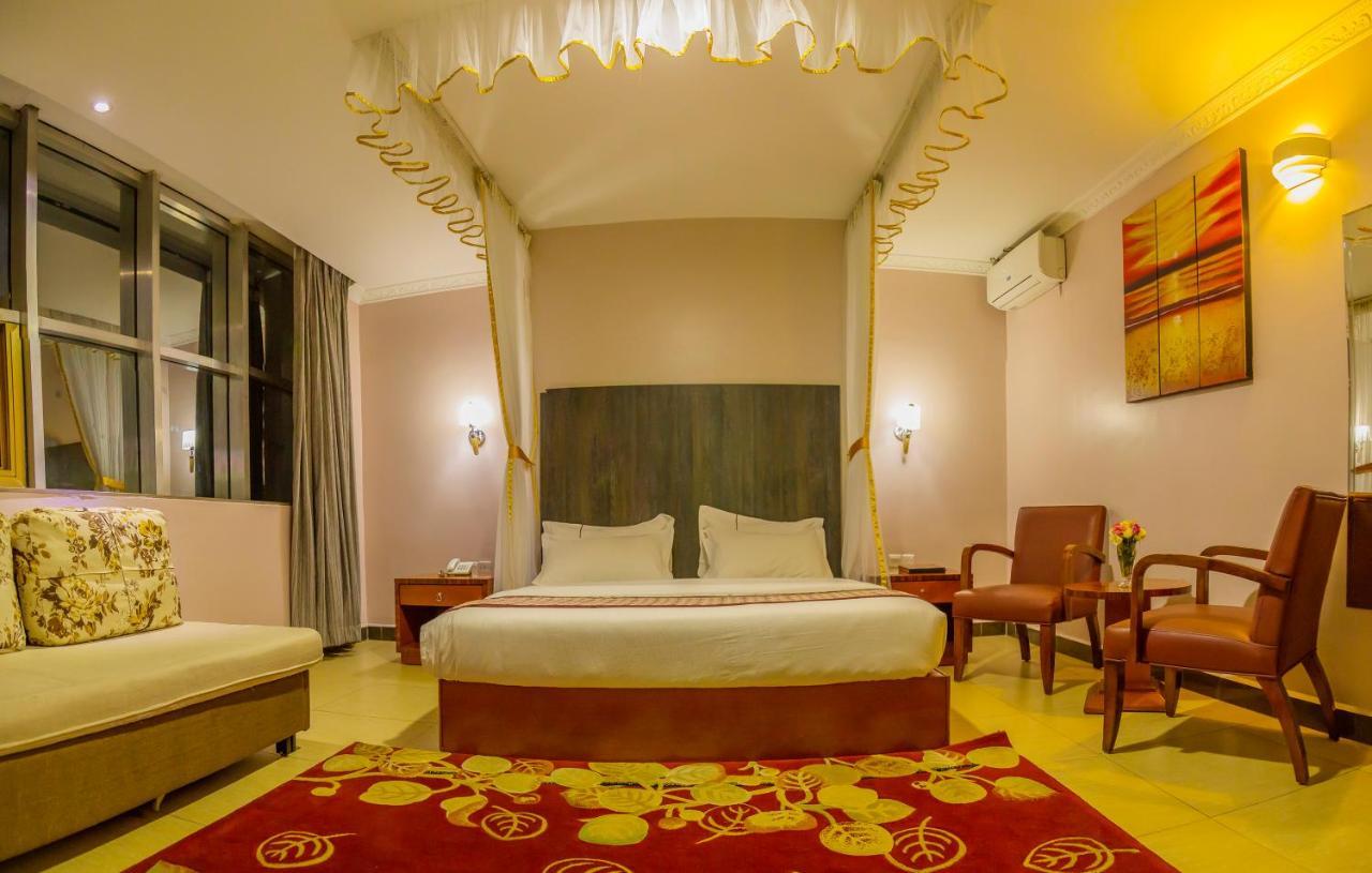 Russell Hotel 坎帕拉 外观 照片
