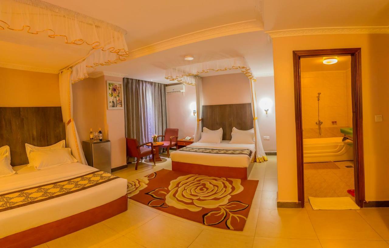 Russell Hotel 坎帕拉 外观 照片